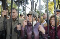 ВР отложила закон о льготах до достижения компромисса с чернобыльцами