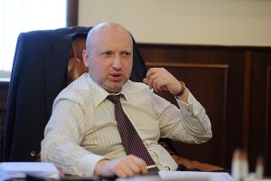 Тимошенко ніколи не буде гратися в іграшки, - Турчинов