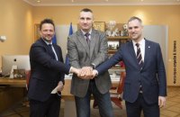 Мэры Варшавы и Праги встретились с Кличко, чтобы выразить поддержку