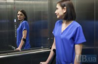 Йшла подбати про дітей, і – вибух. Історія медсестри Охматдиту, яка пережила понад 20 операцій після ракетного удару