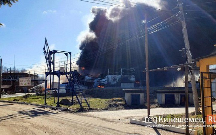 В Кинешме горел один из крупнейших в РФ химических заводов