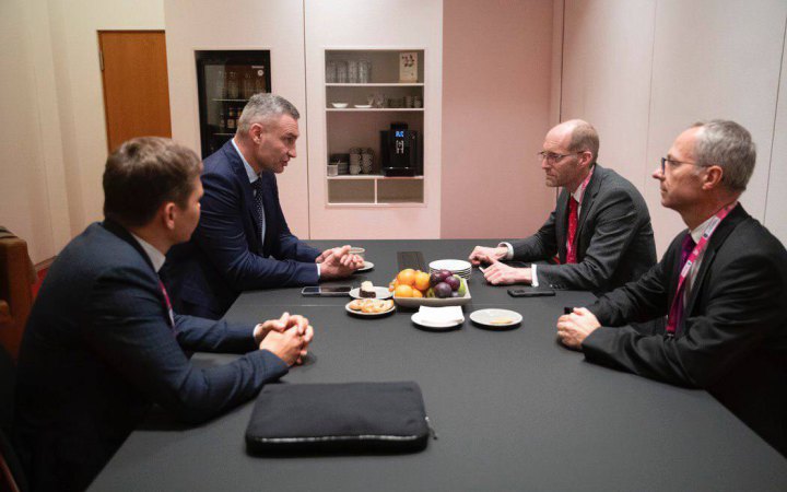 Київ та ЄБРР ведуть переговори щодо закупівлі нових вагонів метро на суму 150 млн євро, - Кличко 