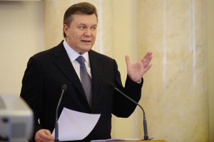 Янукович ожидает сжиженный газ на полтора года позже, чем Бойко
