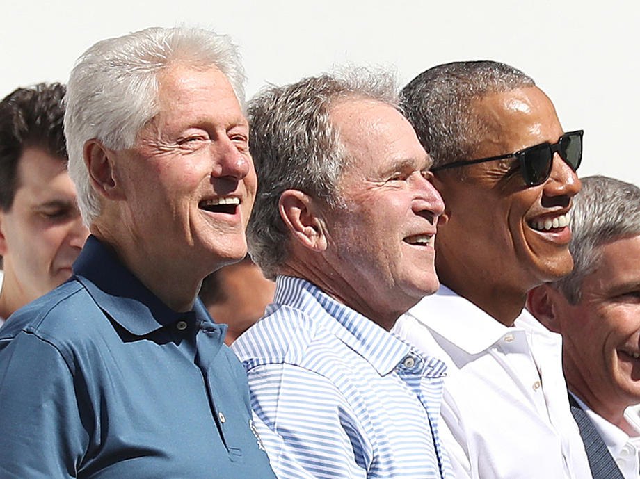  Бывшие президенты США Билл Клинтон, Джордж Буш и Барак Обама