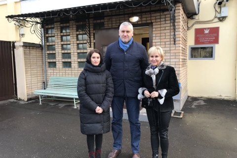 Жена и дочь Сущенко посетили его в российском СИЗО 