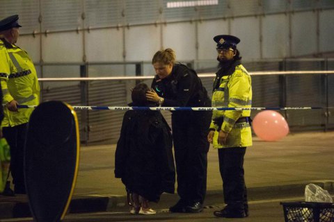 Поліція відпустила трьох затриманих у справі про теракт у Манчестері