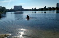На киевском озере "Тельбин" обнаружили тело женщины