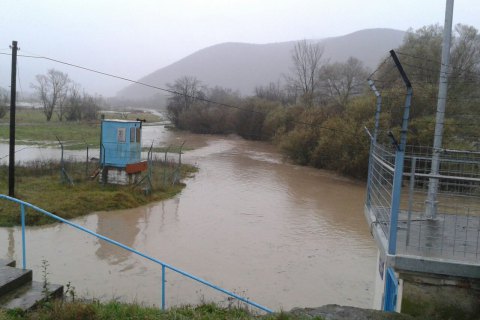 Паводок на Закарпатье пошел на спад