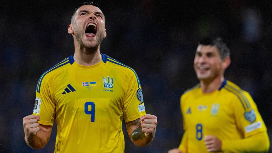 Олексій Гуцуляк святкує гол