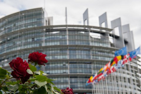 Європарламент схвалив жорстку резолюцію про стан відносин з Росією