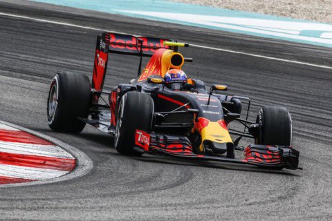 Риккардо выиграл Гран-при Формулы 1 впервые с лета 2014 года