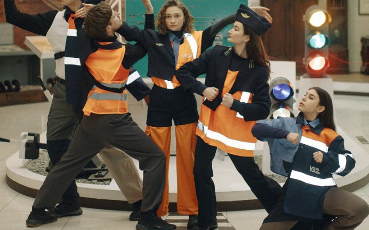 Театр «Нафта» презентує у Харкові виставу «Потяг 732» про українську залізницю