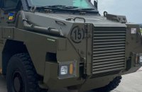 Австралия передала Украине 20 бронеавтомобилей Бушмастер