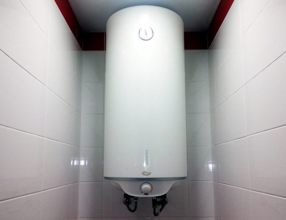 Бойлер вирішує проблему з відсутністю централізованої подачі гарячої води