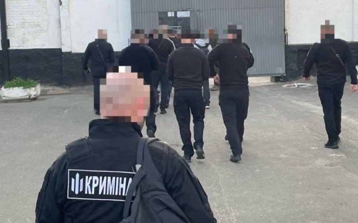 Смерть ув’язненого у Київському СІЗО: повідомлено про підозру восьми працівникам установи та п’ятьом в’язням