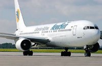"АэроСвит" обвинил СМИ в отмене своих рейсов