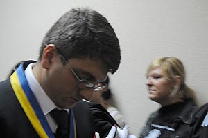 Суд по Тимошенко ушел обедать
