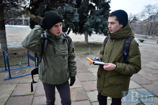 Олег(слева)