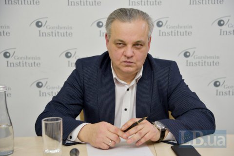 'Рахманин: "Риск военной угрозы после решения Госдумы возрос, но о серьезном обострении речь не идет"