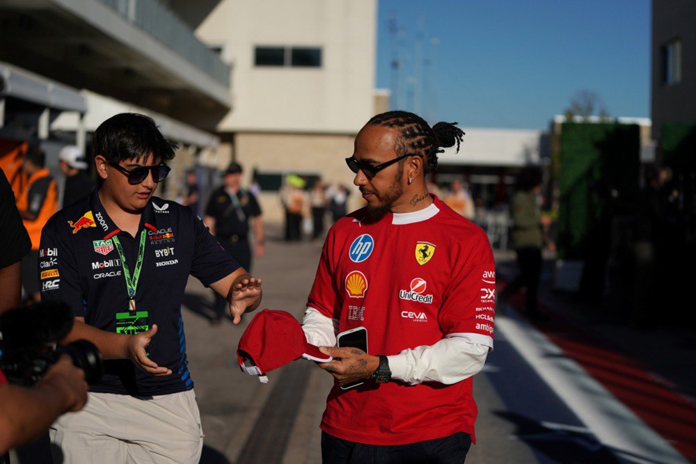 Льюїс Гемілтон