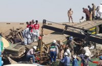 В Пакистане столкнулись два поезда, погибло около 40 человек (обновлено)