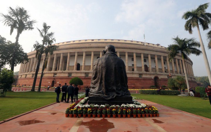 У парламенті Індії від роботи відсторонили 79 опозиційних депутатів