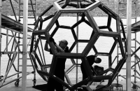 Відомий китайський художник Ай Вейвей представить масштабну інсталяцію в Києві восени 2025 року