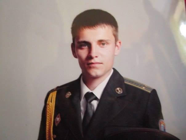 Ст. лейтенант Виталий Беликов