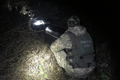 Пограничники с применением оружия задержали контрабандистов на границе с Польшей