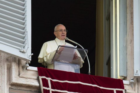 Папа Римский Франциск почтил память жертв Голодомора и помолился за Украину 