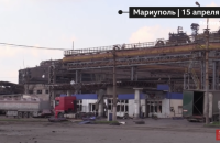 Журналисты показали видео из района Ильича в Мариуполе, на кадрах много тел погибших