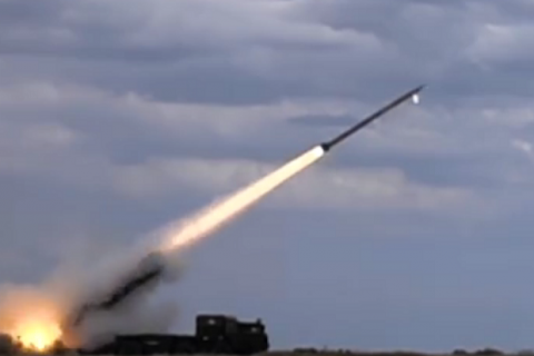 Украина успешно испытала новую модель управляемой ракеты