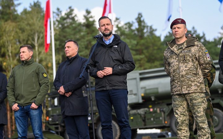 У Польщі відкрили центр підготовки Camp Jomsborg для українських військових