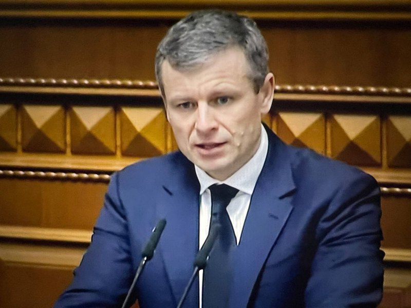 Міністр фінансів Сергій Марченко під час виступу в парламенті