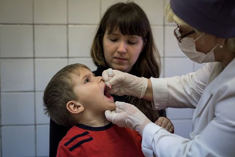 В Украине начинают третий раунд вакцинации от полиомиелита 