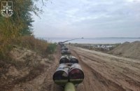 На Черкащині викрили схему незаконного видобутку піску з Кременчуцького водосховища 