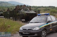 МВД: два бойца ПС сбежали в лес, прикрываясь пятиклассником (обновлено)