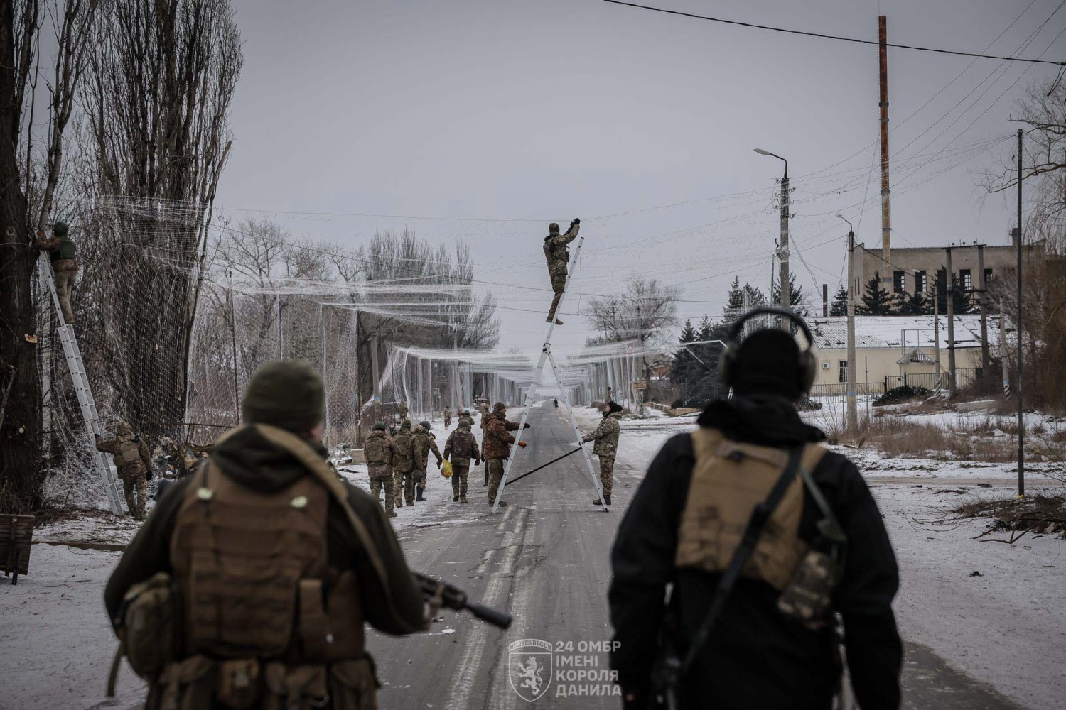 Дорога на Костянтинівку. Бійці 24 ОМБр імені короля Данила та 28 ОМБр ім. Лицарів Зимового Походу