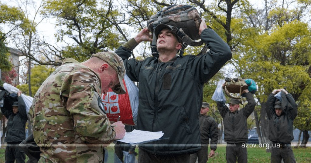 Підготовкка новобранців «Азова» починається з «нульового дня» 