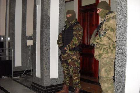 Полиция пришла с обысками в мэрию Тернополя
