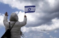 Израильские военные убили врезавшегося в автобусную остановку палестинца