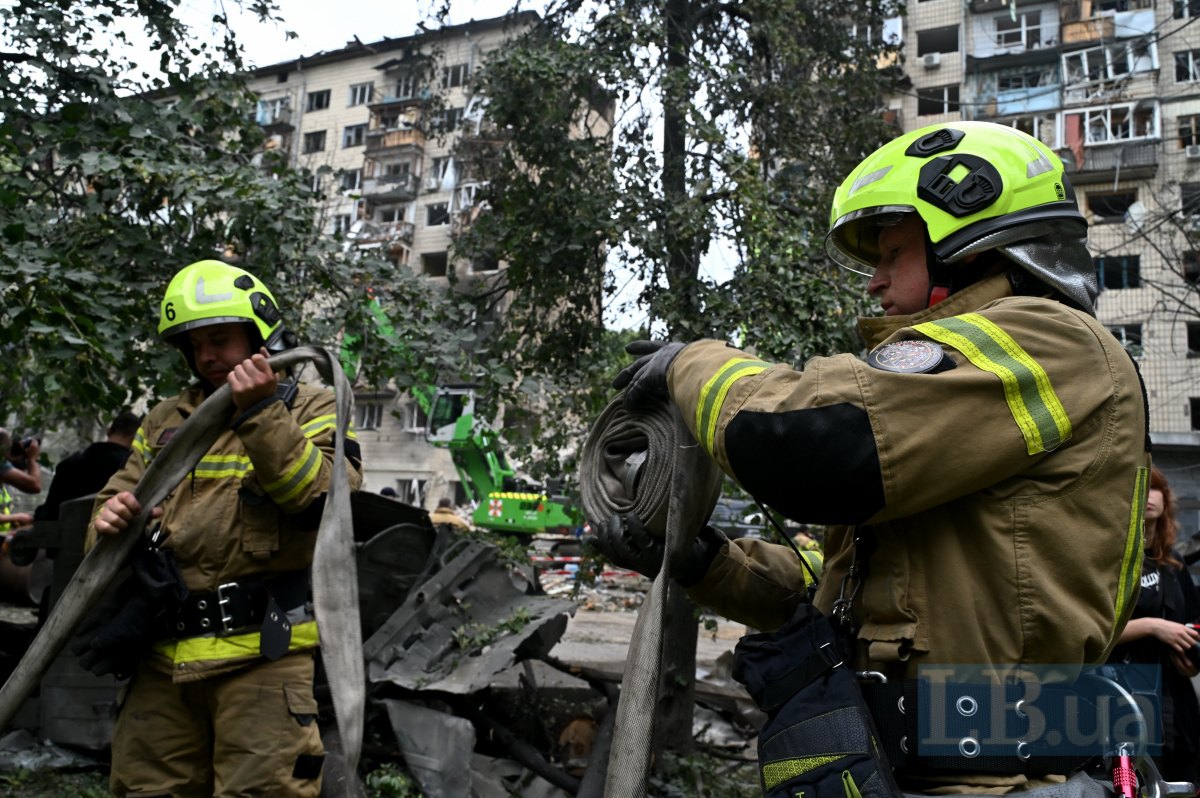 Рятувальники під час роботи
