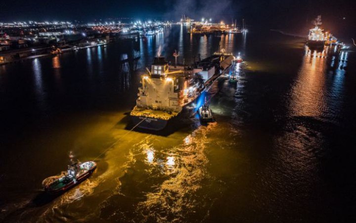 До Литви прибула перша партія американського LNG для України