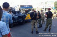 У Тернополі поліцейський броньовик зіткнувся з тролейбусом