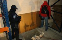 Полиция заблокировала туннель из Мексики в США