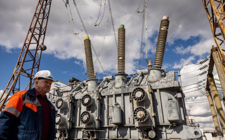 Міненерго: через нічну атаку РФ у Києві та шести областях України є знеструмлення