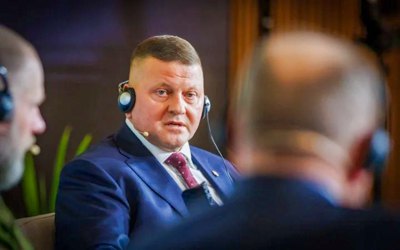 Або непрофесійність, або умисел: українські дипломати про заяву Валерія Залужного щодо НАТО 