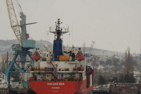 Україна арештувала 15 суден, які заходили в закриті порти Криму