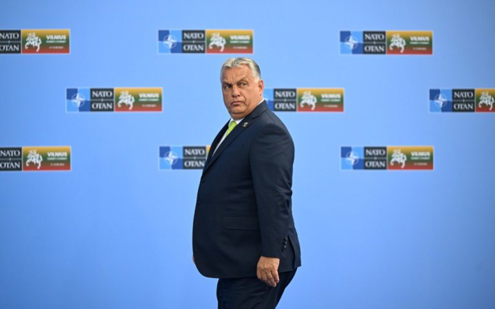 ЄС готовий погодитися на щорічні дебати щодо продовження виділення допомоги Україні через позицію Угорщини, – Reuters
