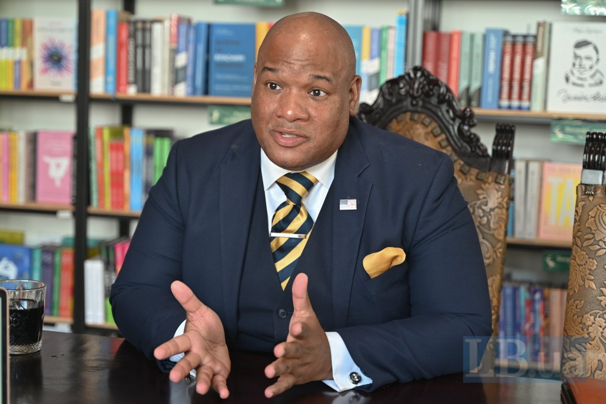  Пастор Марк Бернс